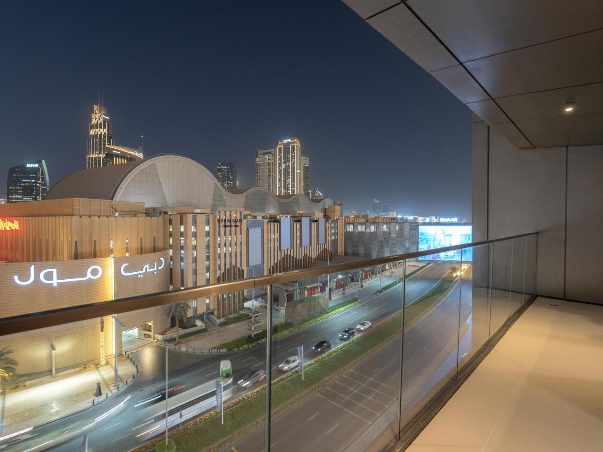 Luxurious Stylish Apartments Across Dubai Mall Burj Khalifa City Views Exterior foto