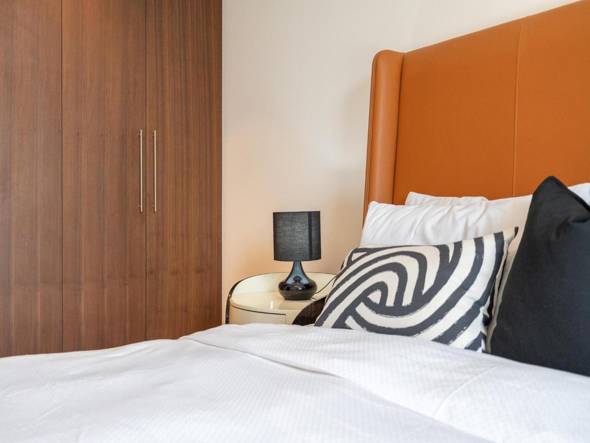 Luxurious Stylish Apartments Across Dubai Mall Burj Khalifa City Views Exterior foto